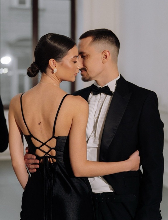 Vasyl & Viktoria Zinych — VV Agency